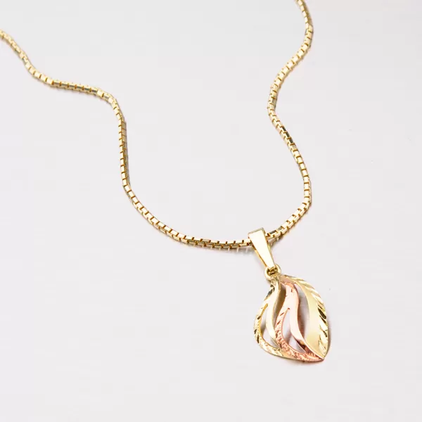 Zlatý přívěsek 53P-038