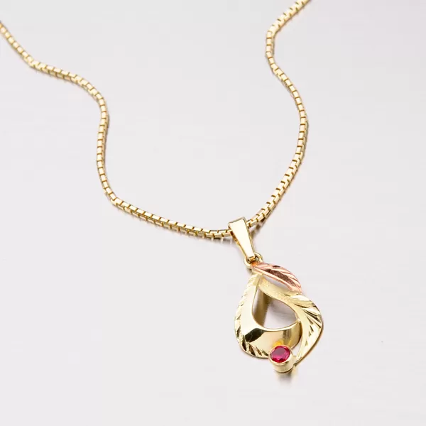 Zlatý přívěsek se zirkonem 53P-081CV