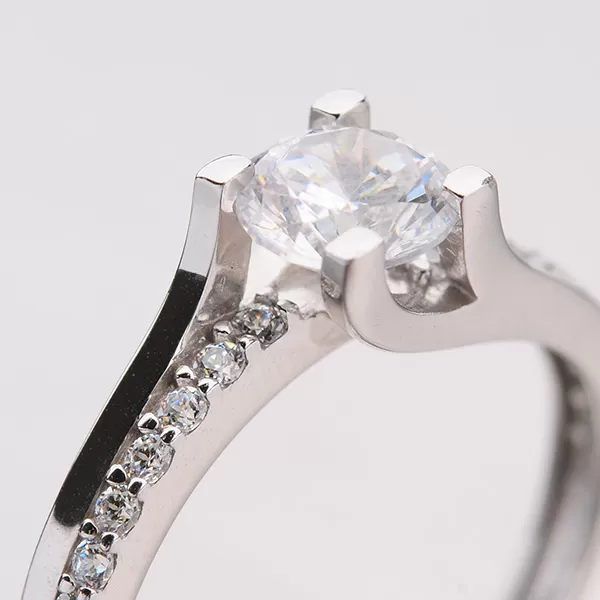 Dámský prsten z bílého zlata GZ2531B