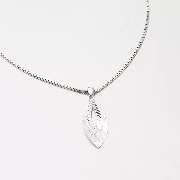 Dámský přívěsek ze stříbra XP8474-DC-RD