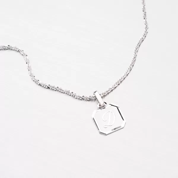 Přívěsek s písmenkem D M5120-D