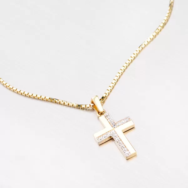 Zlatý přívěsek ve tvaru kříže se zirkony 43-21344