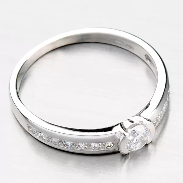 Krásný dámský prsten se zirkony DZ2106-B