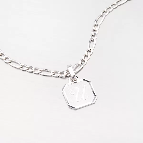 Přívěsek s písmenkem U M5120-U