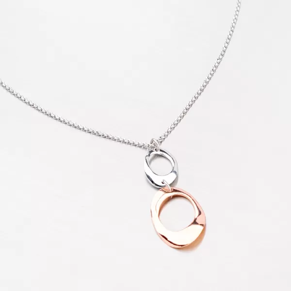 Stříbrný náhrdelník s pozlacenou ozdobou N1401581-0331-SLX