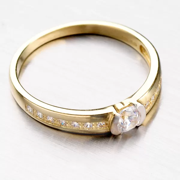 Krásný prsten ze žlutého zlata DZ2106-ZL