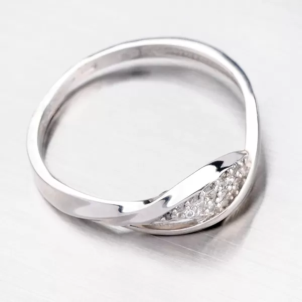 Prsten z bílého zlata se zirkony 41-NF52B