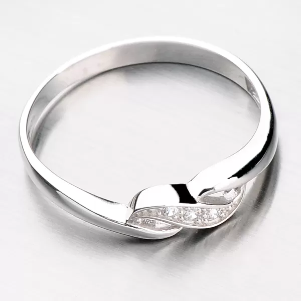 Nádherný prsten z bílého zlata DZ2001-B