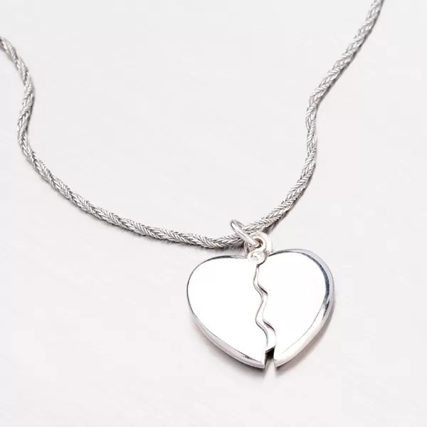 Krásné srdíčko s rytinou P1602987-0940-SLX