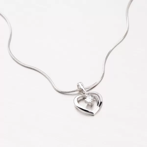 Srdíčko z bílého zlata DZ1602B