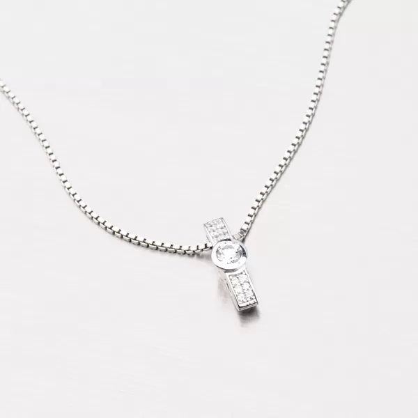 Stříbrný přívěsek se zirkony ORT1-P