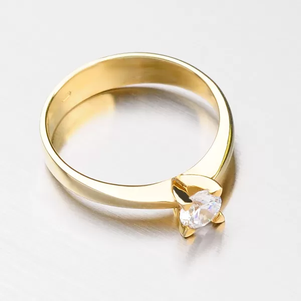 Krásný dámský prsten ze zlata DZ1895ZL