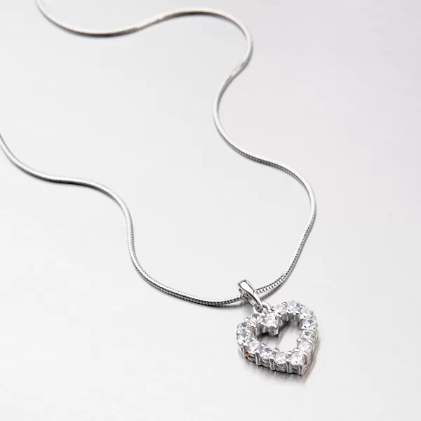 Zlatý přívěsek srdce se zirkony DZ0020B