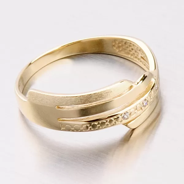 Prsten se zirkony DZ1844ZL