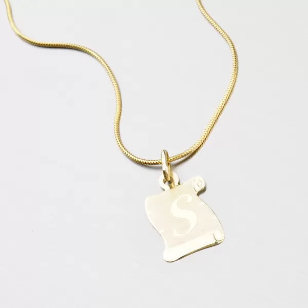 Zlatý pergamen s písmenkem S 43-2065-S