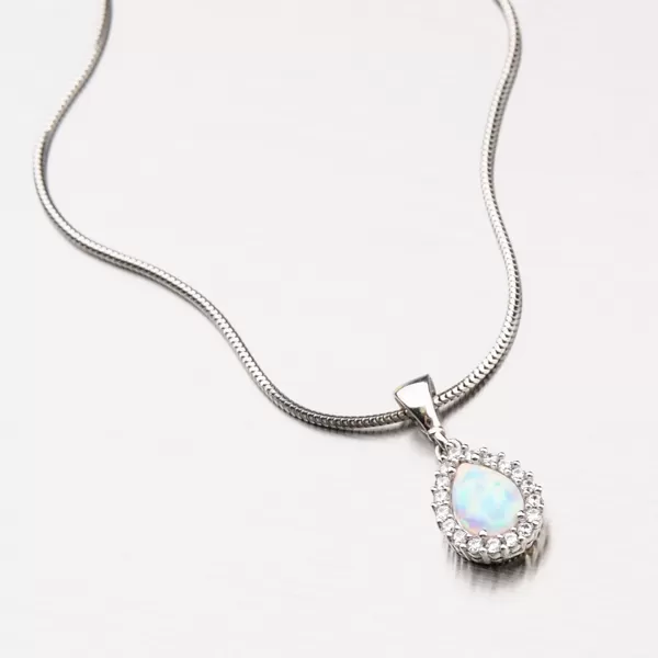 Přívěsek z bílého zlata s opálem a zirkony 13-193