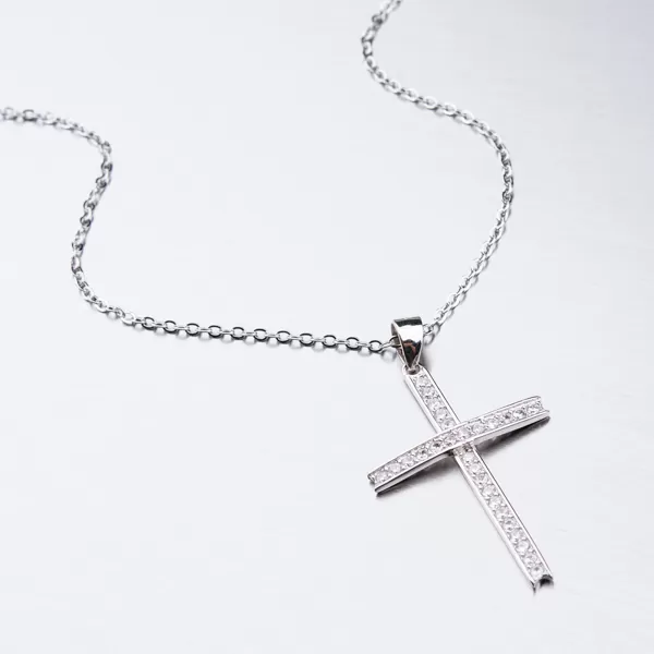 Stříbrný náhrdelník s křížkem SST-15979