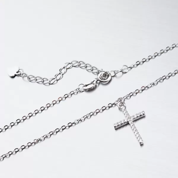Stříbrný náhrdelník s křížkem SST-15849