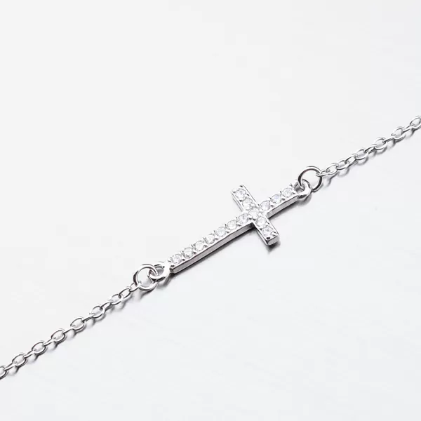 Stříbrný náramek s křížkem BST-14356