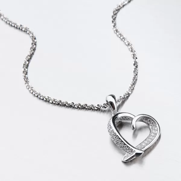 Stříbrné srdce se zirkony HST-13109