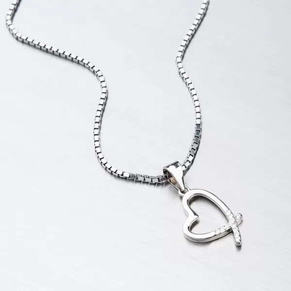 Stříbrný přívěsek HST-13464