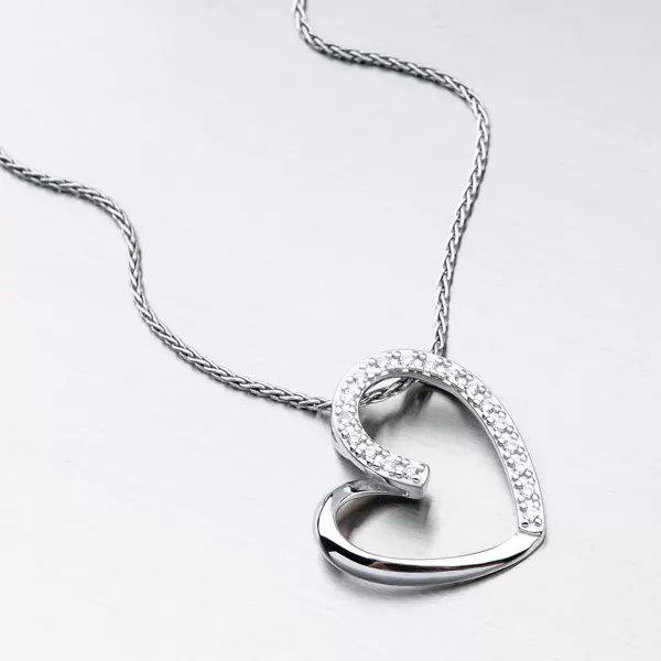 Stříbrný přívěsek HST-13495