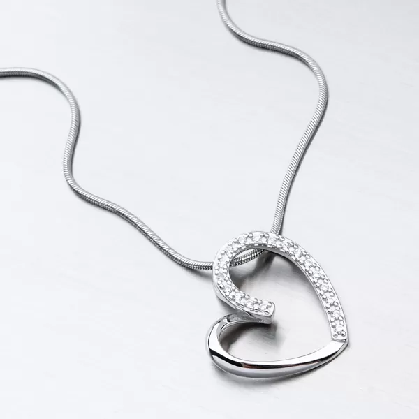 Stříbrný přívěsek HST-13495