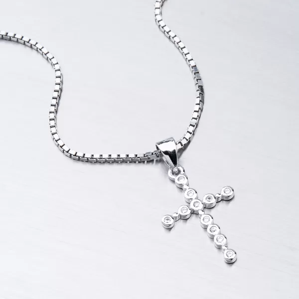 Stříbrný křížek HST-13184