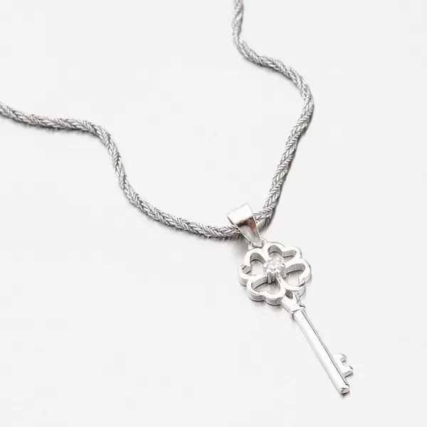 Stříbrný přívěsek se zirkony HST-13619