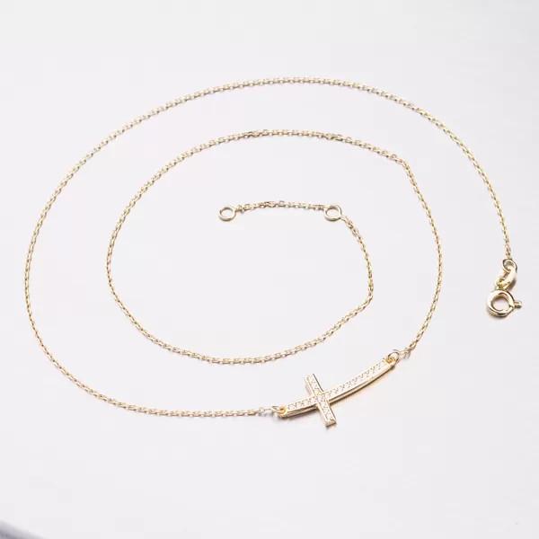 Zlatý náhrdelník s křížkem 15-026