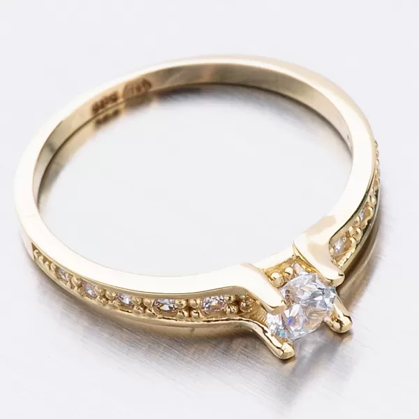 Zlatý prsten se zirkony 51GZ-2956Z