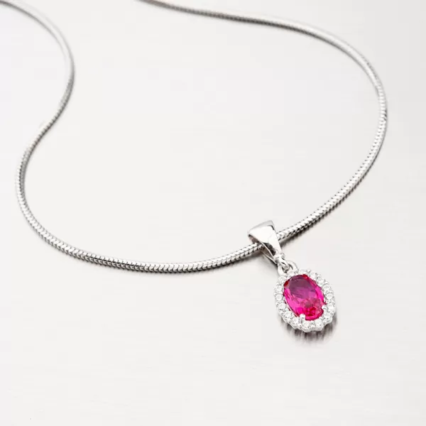 Přívěsek v bílém zlatě s rubínem 13-375
