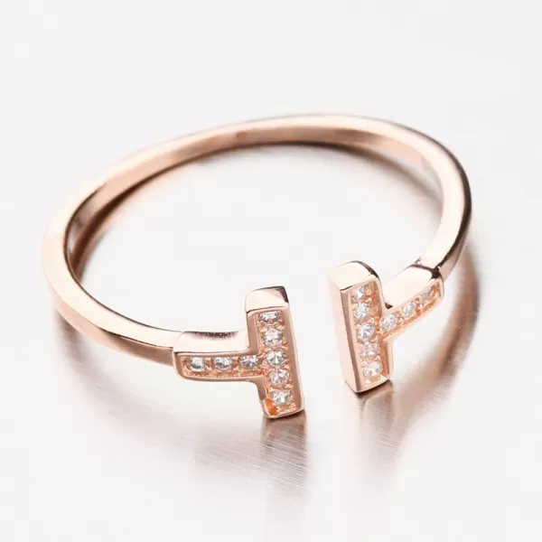 Stříbrný prsten se zirkony GST-11525-R