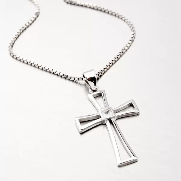 Stříbrný křížek HST-13694