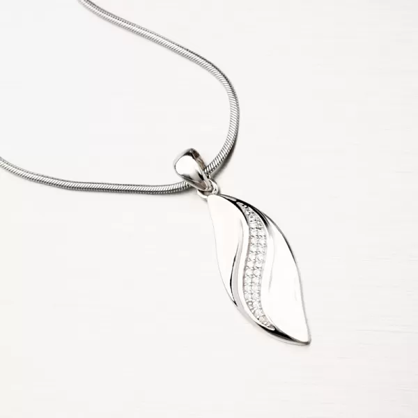 Přívěsek ze stříbra ze zirkony PKL-3087