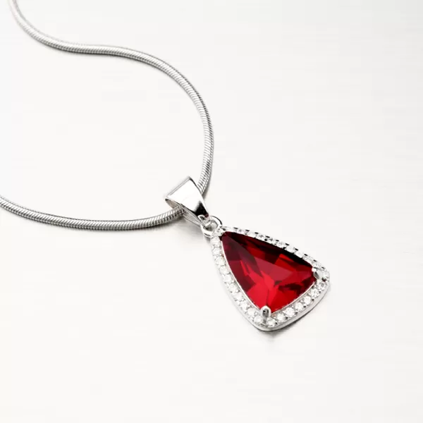 Stříbrný přívěsek s červeným zirkonem PKL-3103