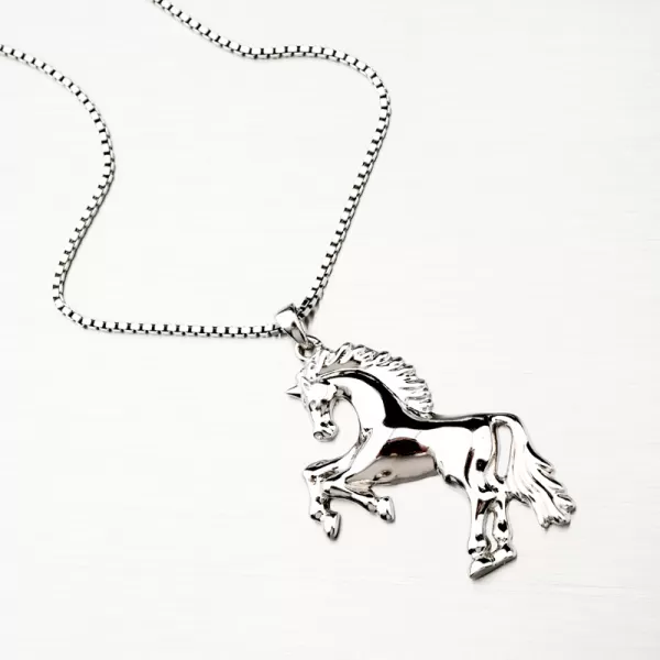 Stříbrný přívěsek kůň PKL-3112