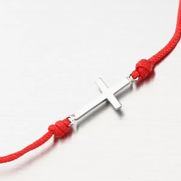 Stříbrný provázkový náramek s křížkem BST-14713-R
