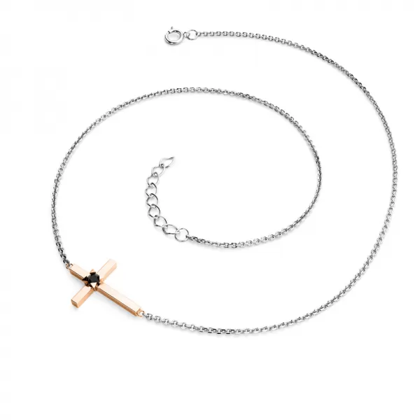 Náhrdelník s křížkem s černým diamantem 10872-NH01-BCV-Black