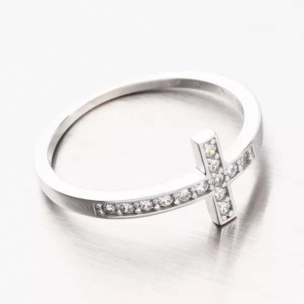 Prsten z bílého zlata s křížkem PKL11-040