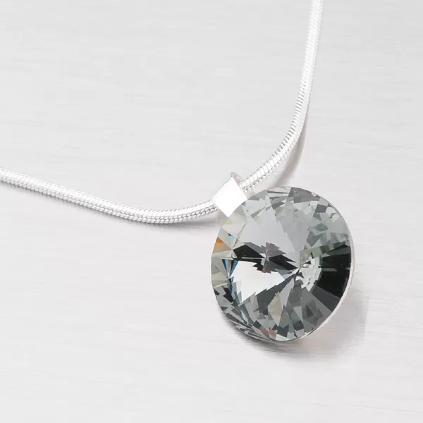 Stříbrný přívěsek s krystalem 14 mm D132ČN-JK