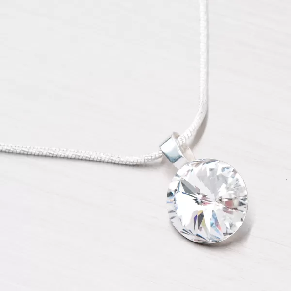 Stříbrný přívěsek s bílým krystalem 12 mm D113B-JK