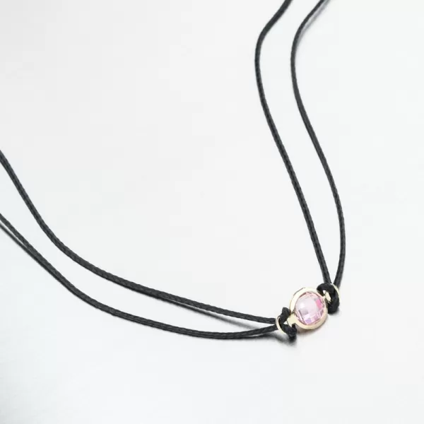 Šňůrkový náhrdelník se zlatým přívěskem LT15-001-ZL-PINK