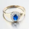 Zlatý prsten se safírem a se zirkony 51GZ-8055-ZL-SAF