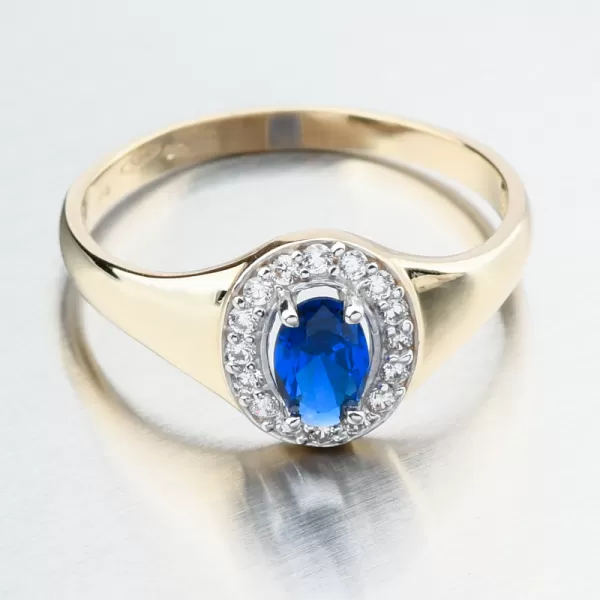 Zlatý prsten se safírem a se zirkony 51GZ-8055-ZL-SAF