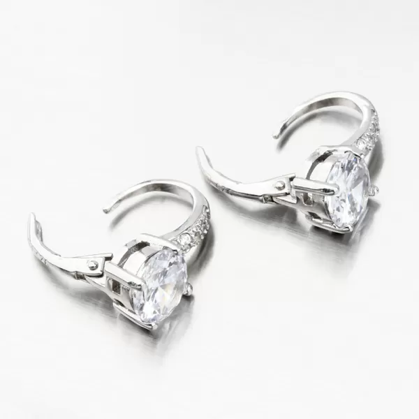 Stříbrné náušnice se zirkony