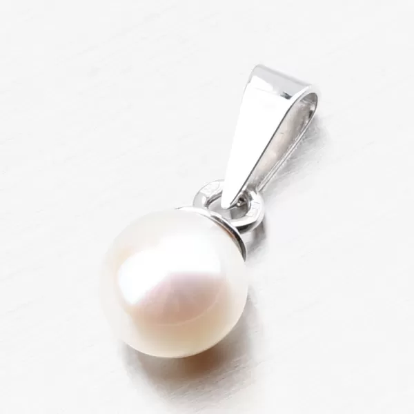 Přívěsek z bílého zlata s perlou 357P-130099