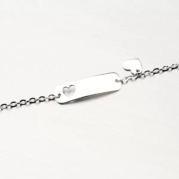 Dětský zlatý náramek s destičkou a se srdíčkem 149P-141315