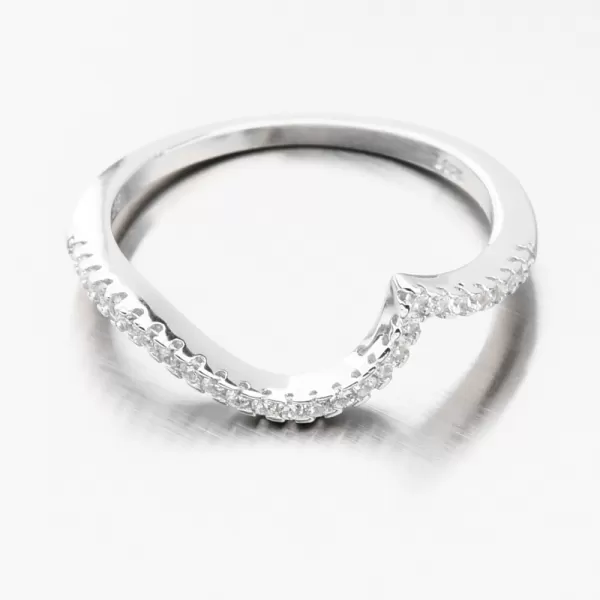 Stříbrný prsten se zirkony GST-11591