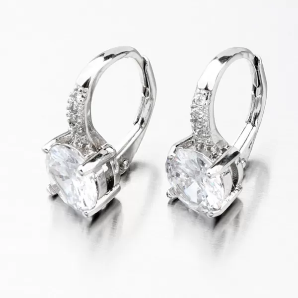 Stříbrné náušnice se zirkony